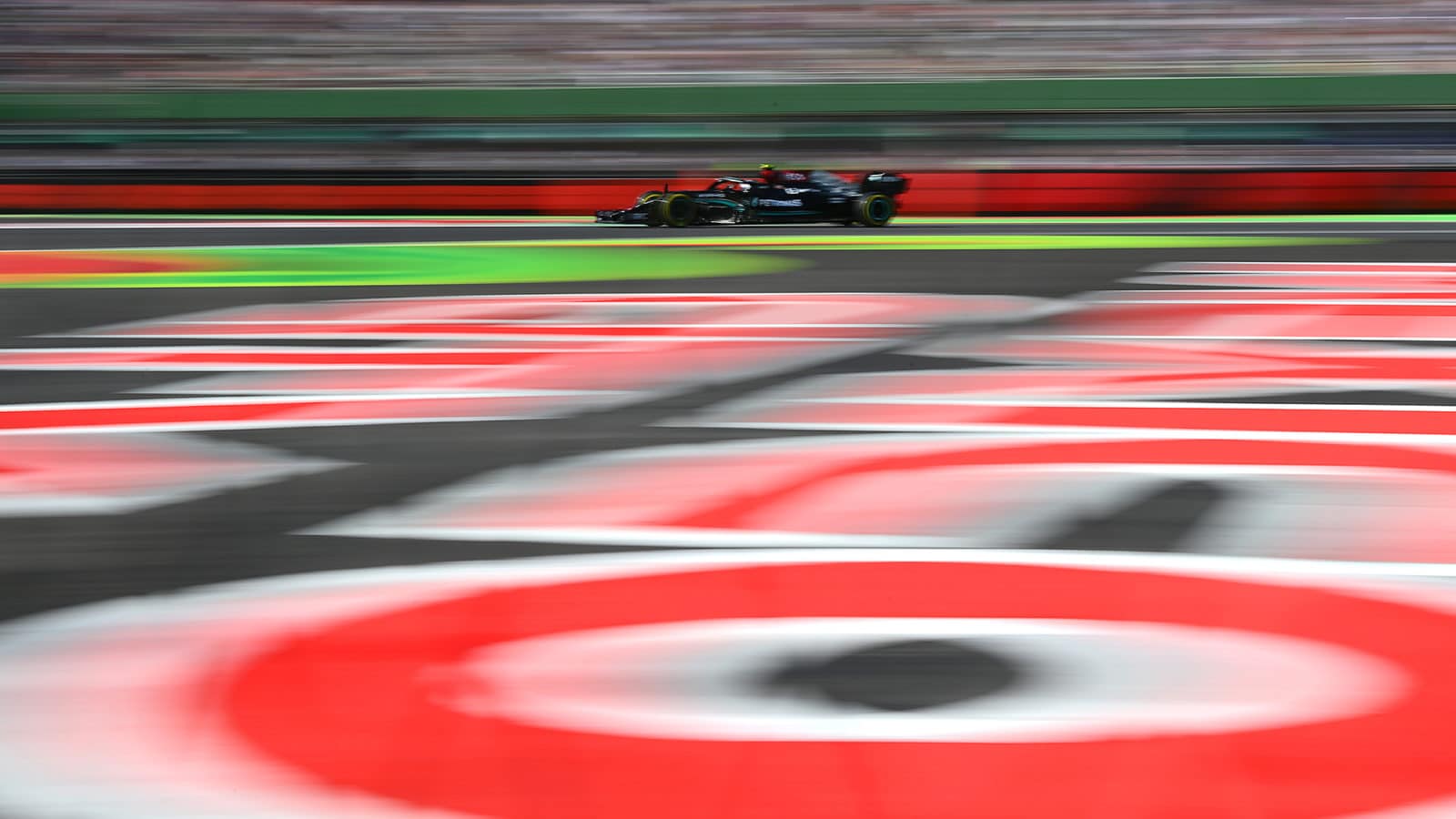 Valtteri Bottas in qualifying for the 2021 Mexican Grand prix