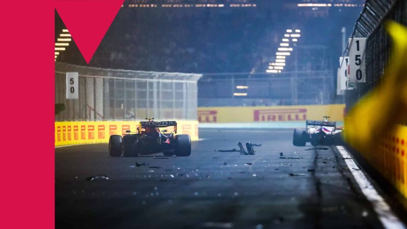 Crash, MAZEPIN Nikita (rus), Haas F1 Team VF-21 Ferrari, action during the Formula 1 stc Saudi Arabian Grand Prix 2021, 21th round of the 2021 FIA Formula One World Championship from December 3 to 5, 2021 on the Jeddah Corniche Circuit, in Jeddah, Saudi Arabia - Photo Florent Gooden / DPPI