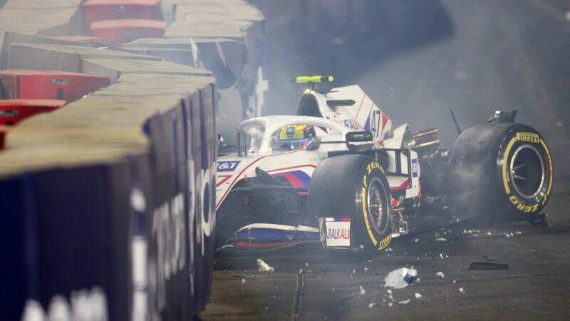 Mick Schumacher crashed into the barriers during the Saudi Arabia Grand Prix