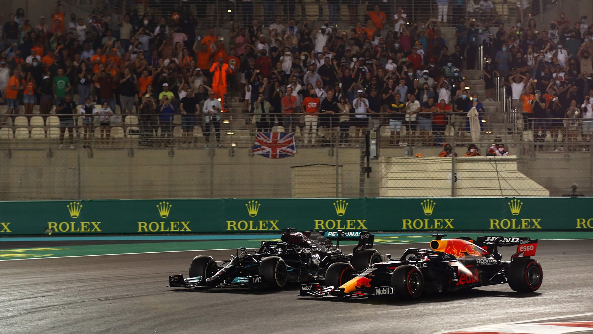 Uproar as Verstappen wins F1 title on final lap: 2021 Abu Dhabi GP report -  Motor Sport Magazine