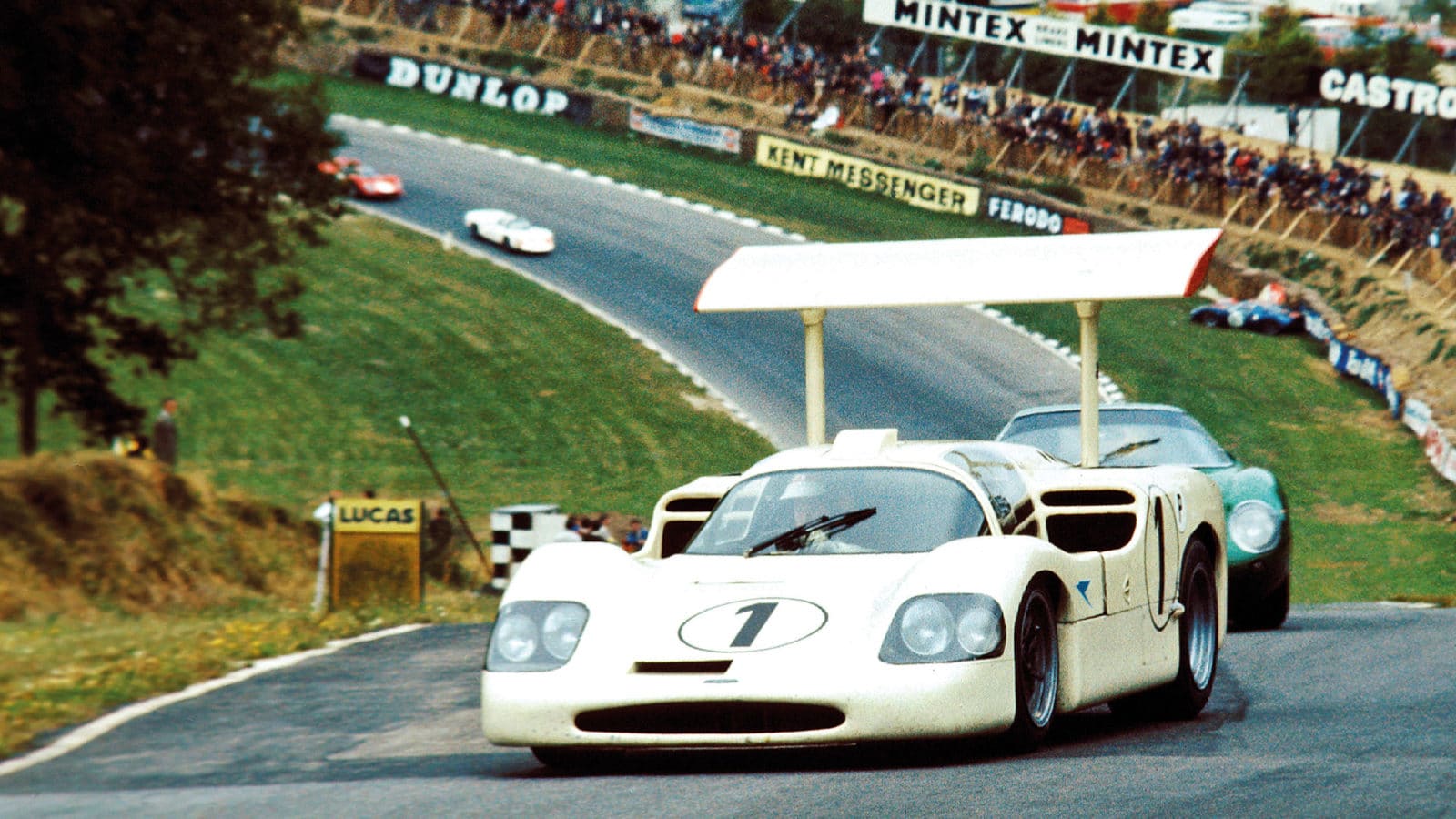Mike Spence in Chaparral 2F at Brands Hatch