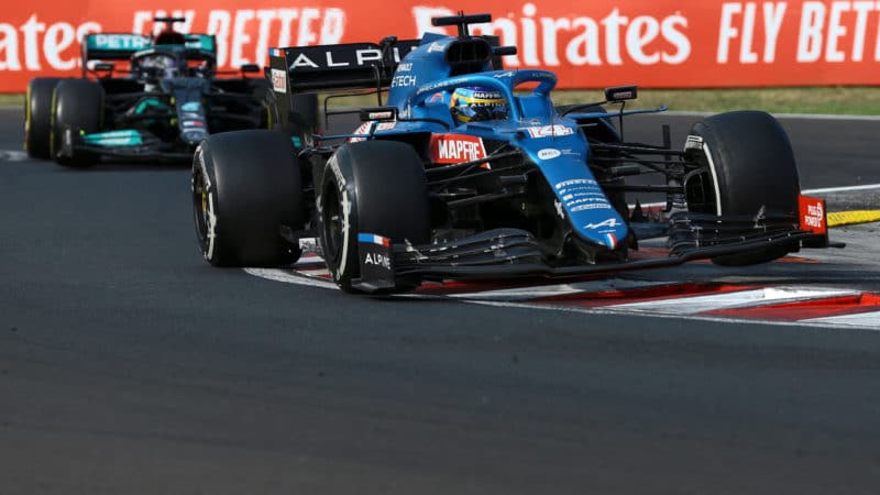 Fernando Alonso ahead of Lewis Hamilton at the 2021 Hungarian Grand Prix
