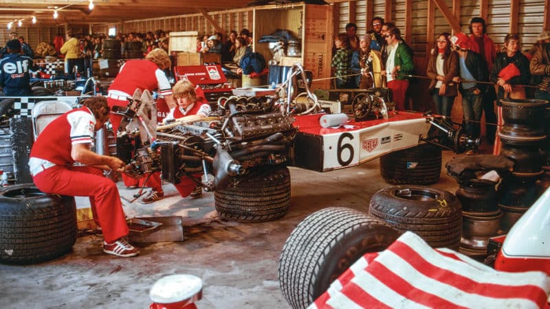Stand Texaco-Marlboro Team McLaren, Denny Hulme (6), McLaren M23 during the 1974 Formula One World Championship, Canada Grand Prix, on September 22, 1974 at mosport park in Bowmanville, Canada - Photo DPPI