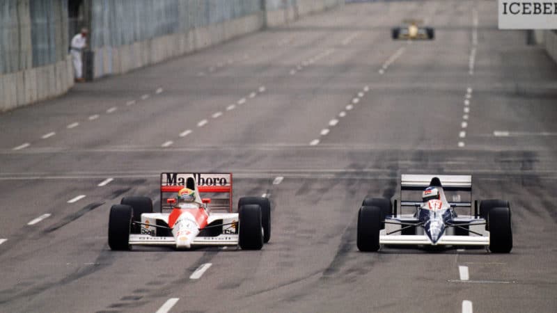 Ayrton-Senna-battles-Jean-Alesi-at-US-GP