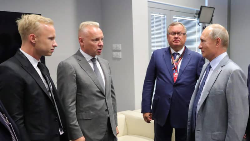 Nikita and Dmitry Mazepin meet Vladimir Putin
