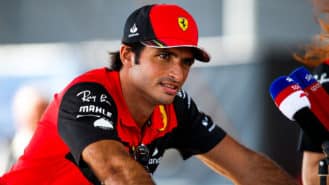 Sainz sets sights on F1 title as he extends Ferrari contract to 2024