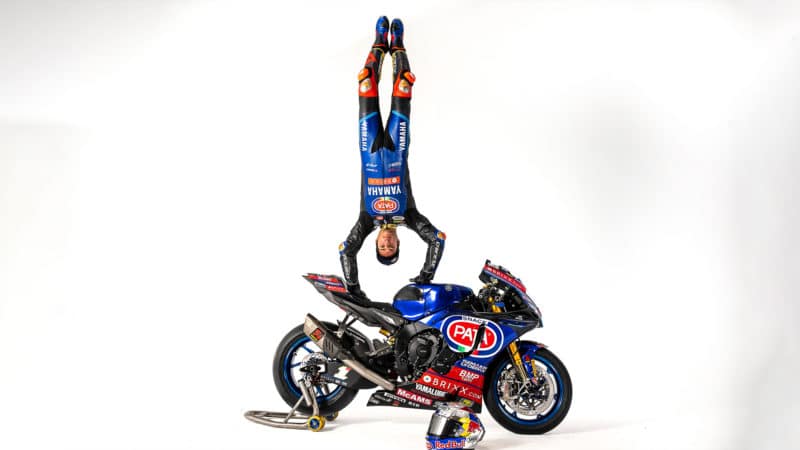 Toprak Razgatlioglu does handstand on his superbike