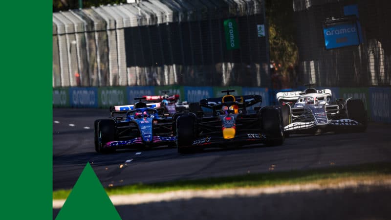 14 ALONSO Fernando (spa), Alpine F1 Team A522, 10 GASLY Pierre (fra), Scuderia AlphaTauri AT03, 01 VERSTAPPEN Max (nld), Red Bull Racing RB18, action during the Formula 1 Heineken Australian Grand Prix 2022, 3rd round of the 2022 FIA Formula One World Championship, on the Albert Park Circuit, from April 8 to 10, 2022 in Melbourne, Australia - Photo Florent Gooden / DPPI