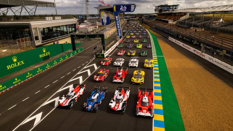 Le Mans 24 official car photo