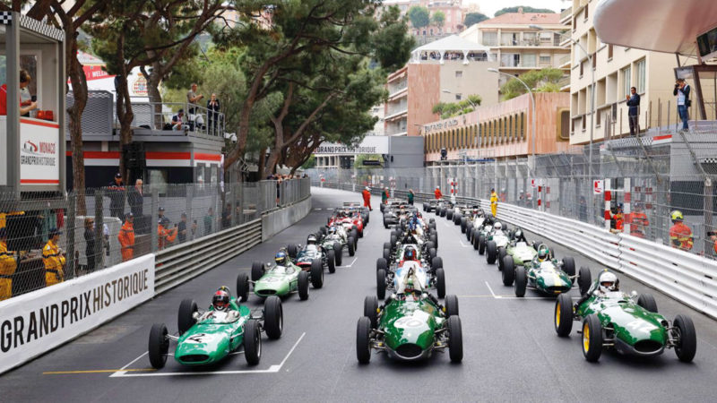 Lotuses line up on the grid at the 2022 Monaco Historic Grand Prix