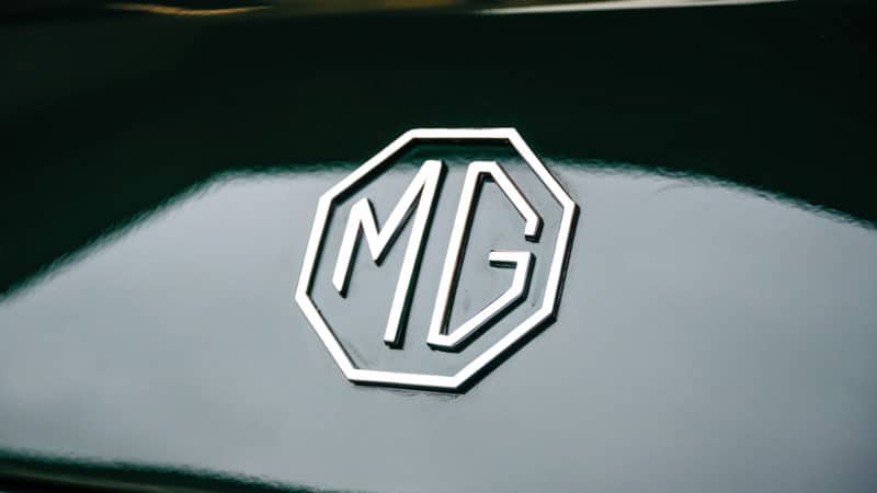 MG badge on green car