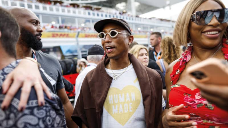 Pharrell Williams and Serena Williams at the 2022 Miami Grand Prix
