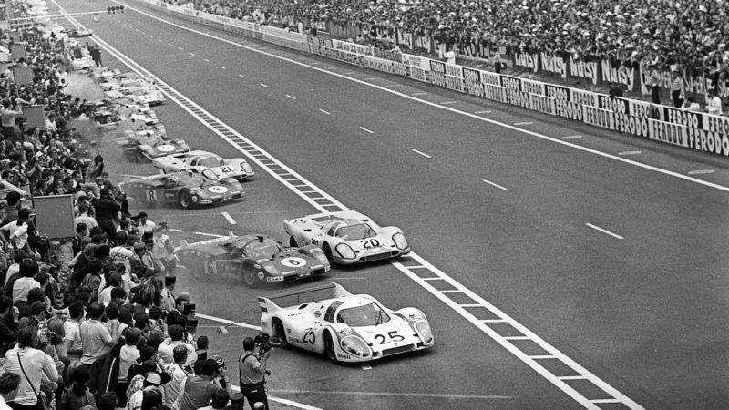 Start of the 1970 Le Mans 24 Hours race