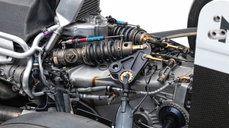 Williams FW21 suspension