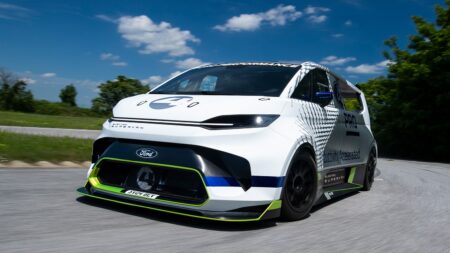 New Ford SuperVan 4 revealed with 1973bhp of all-electric power