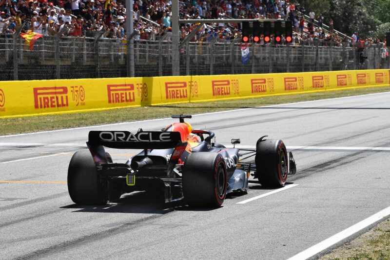 Red light for Max Verstappen during practice for the 2022 Spanish Grand Prix at the Circuit Barcelona-Cayalunya.