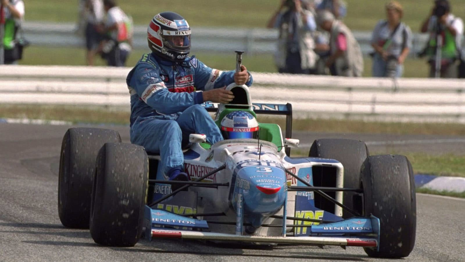 Gerhard-Berger-rides-on-Benetton-of-Jean-Alesi