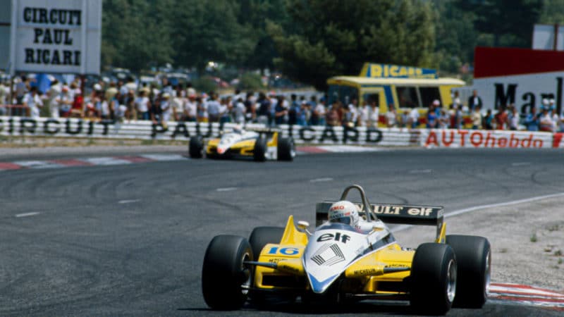 Rene Arnoux ahead of Alain Prost in the 1982 French Grand Prix