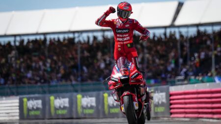 Silverstone MotoGP: Bagnaia the winner, Quartararo the loser, Espargaro the hero