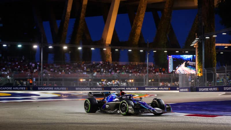 Williams-F1-driver-Alex-Albon-at-the-2022-SIngapore-GP
