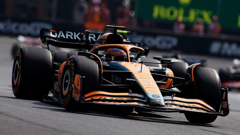 2-McLaren-F1-driver-Daniel-Ricciardo--at-the-2022-Mexican-GP
