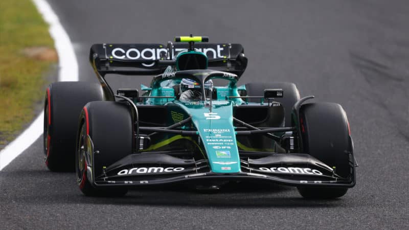Aston Martin of Sebastian Vettel in 2022 japanese Grand Prix qualifying