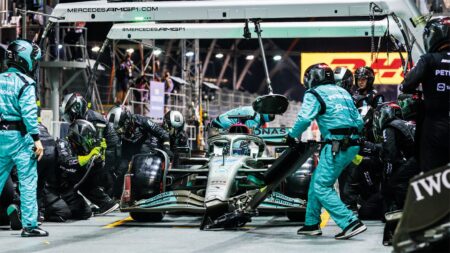 Switching from inters to slicks: the crucial strategic tyre call in F1 wet races