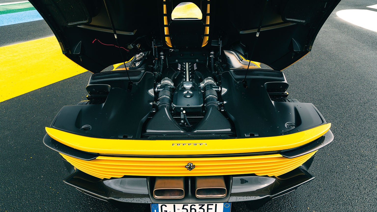 The engine bay of the Daytona SP3