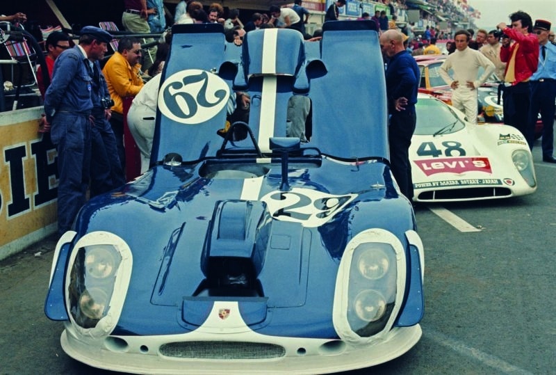 Porsche-908-Le-Mans-film-car-in-pitlane