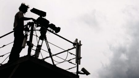 Sky ties up British F1 broadcast deal until 2029