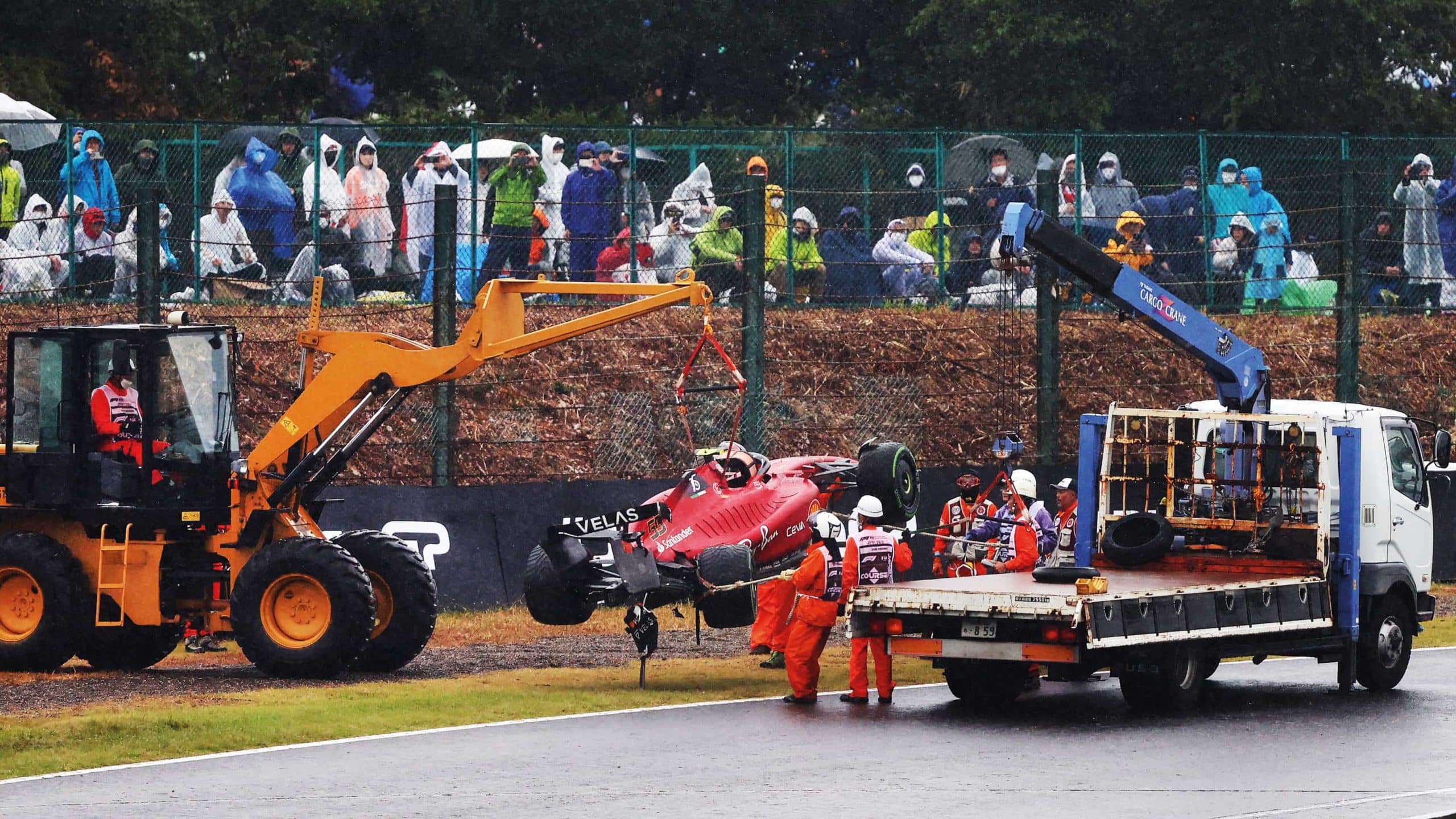 Leclerc crash
