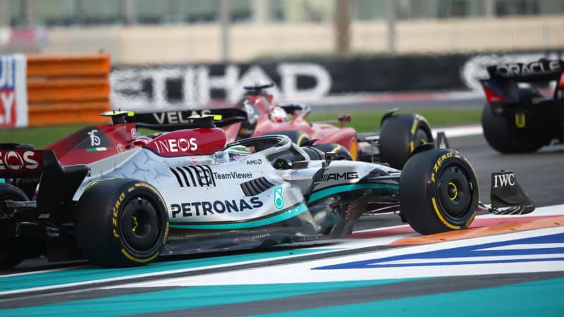 Lewis Hamilton runs off track at the start of the 2022 Abu Dhabi Grand Prix