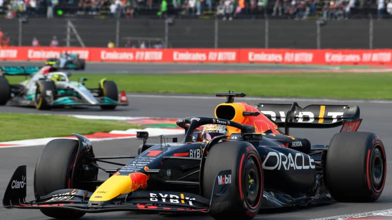Max Verstappen ahead of Lewis Hamilton in the 2022 Mexican Grand Prix