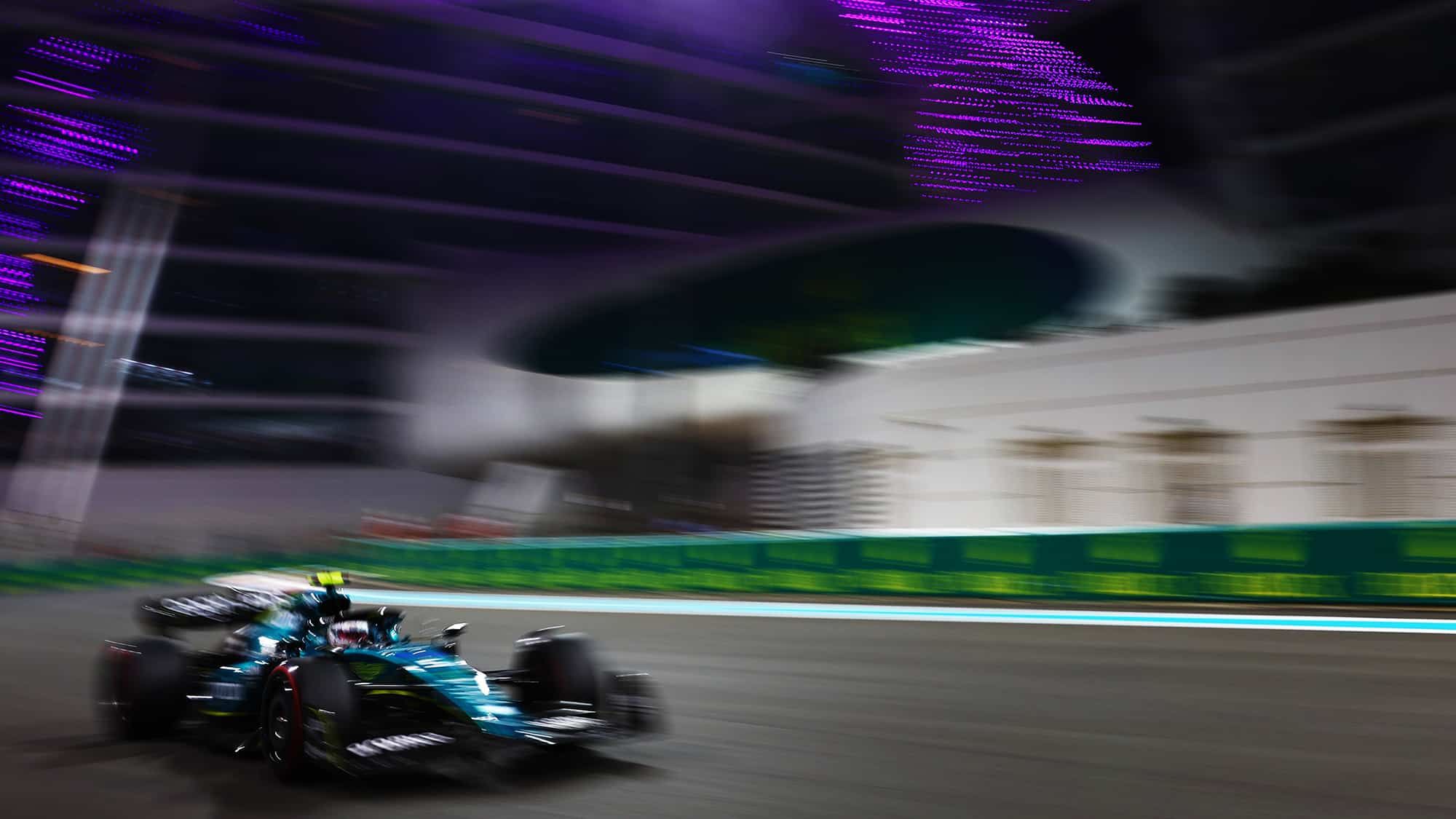 Sebastian Vettel in the Abu Dhabi spotlight during qualifying for the 2022 Grand Prix