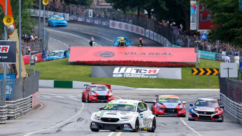 Rob Huff leads WTCR Vila Real round in 2022