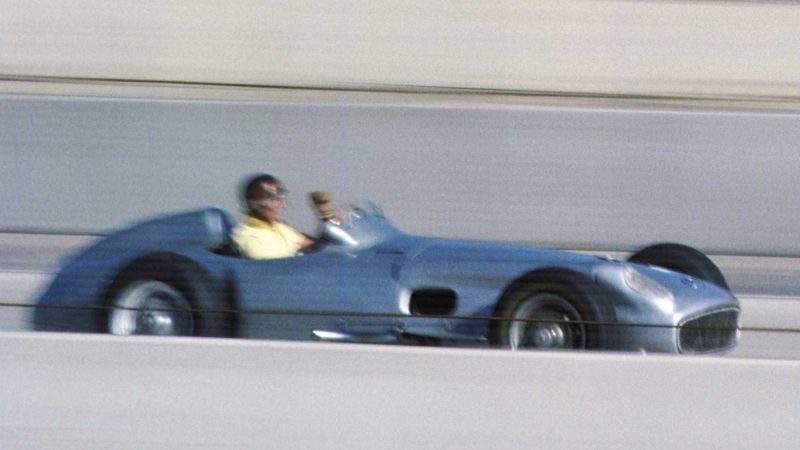 Fangio’s racing in the mercedes