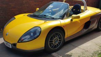 Renault Sport Spider — transporting you back to 1990s summers