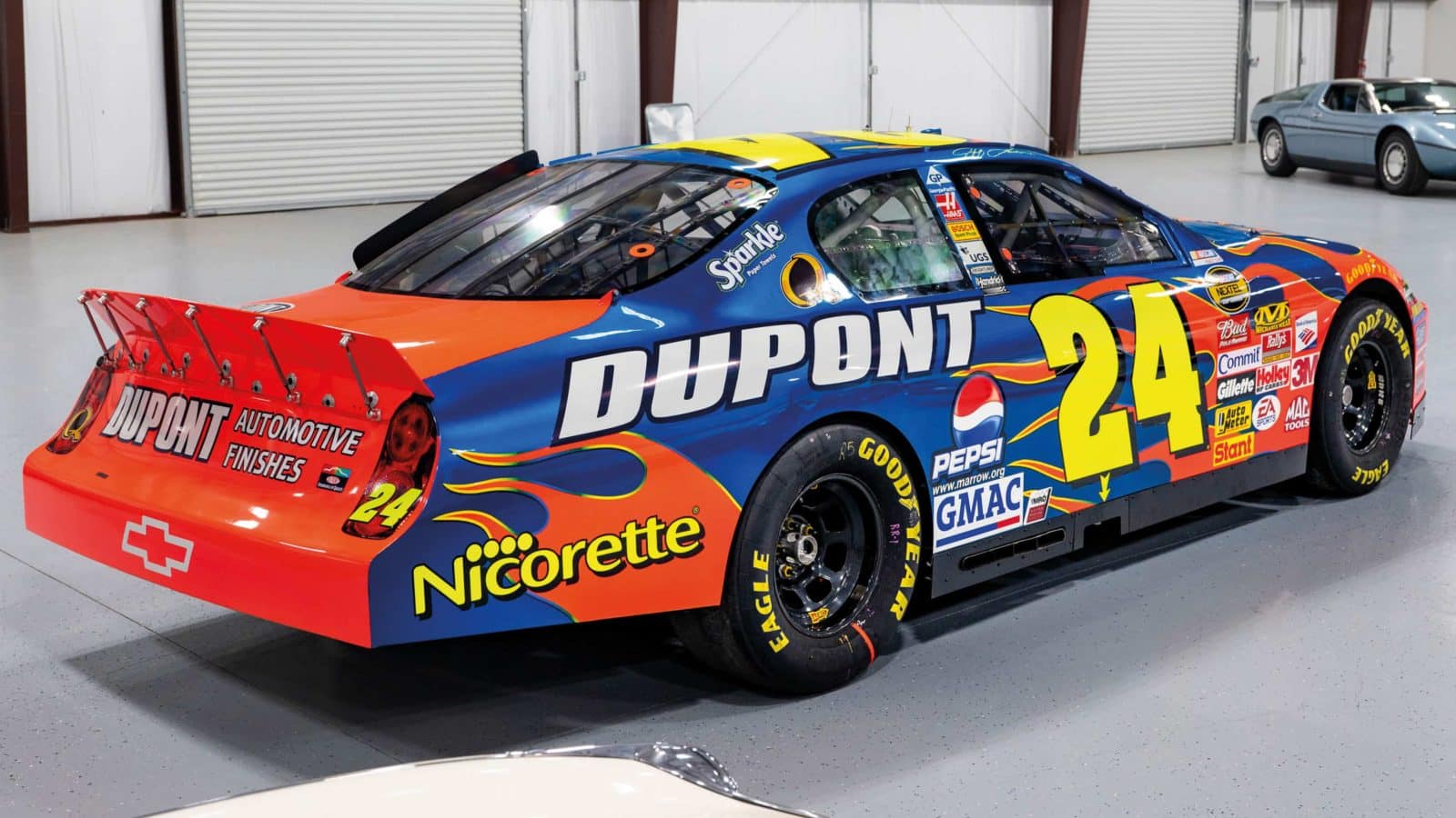 2006-Chevrolet-Monte-Carlo-SS-NASCAR--Jeff-Gordon-Profilejpg