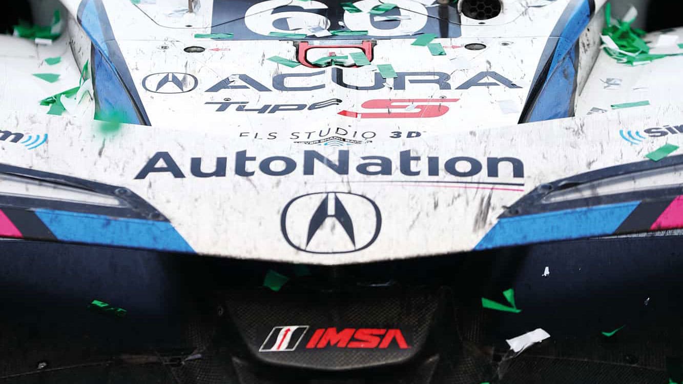 Acura-ARX-06-showered-confetti-