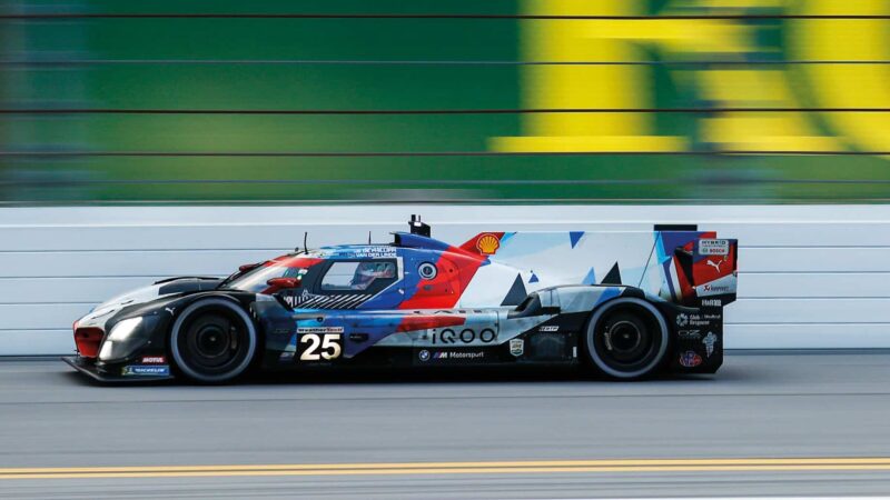 BMW on track at Daytona 24 hour