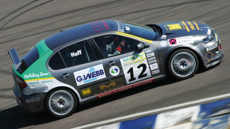 Huff on track in 2004 at BTCC