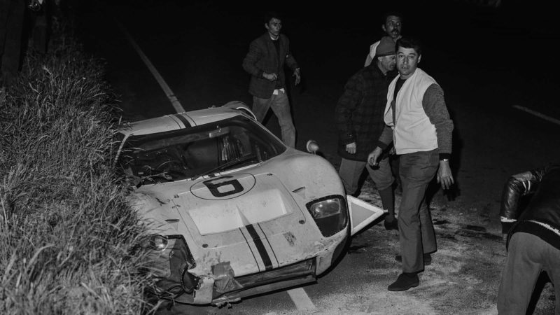 GT40 of Jo Schlesser:Guy Ligier crashed