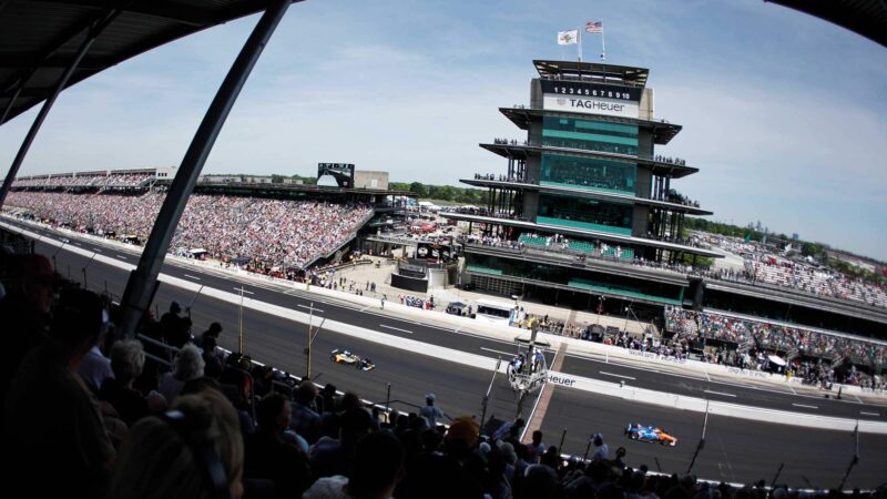 Scott Dixon, leading, won pole at the 2022 Indy 500