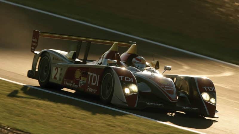 Tom Kristensen in R10 TDI turbodiesel Le Mans 2008