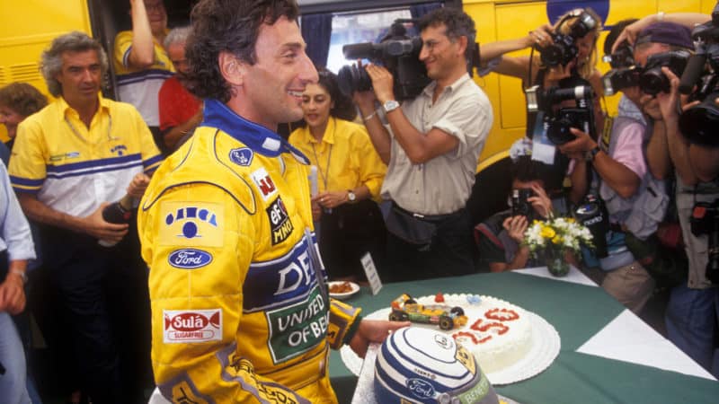 Ricciardo Patrese with helmet cake to celebrate 250th Grand Prix