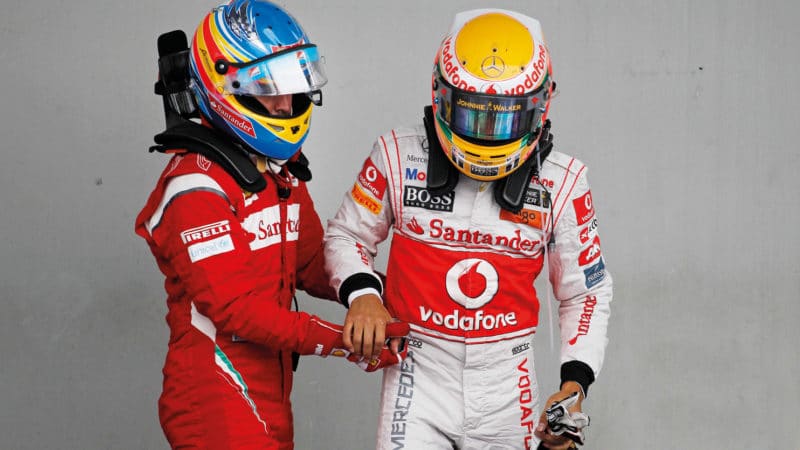 Alonso giving Hamilton a helping hand