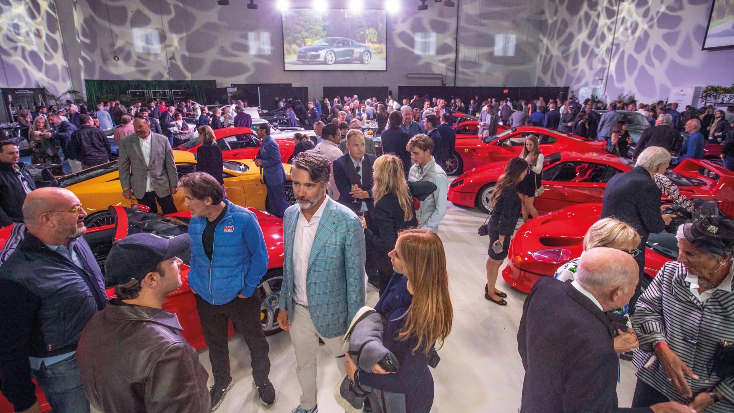 22-US-MontereyCarWeek-Motorlux-EKlein-6068
