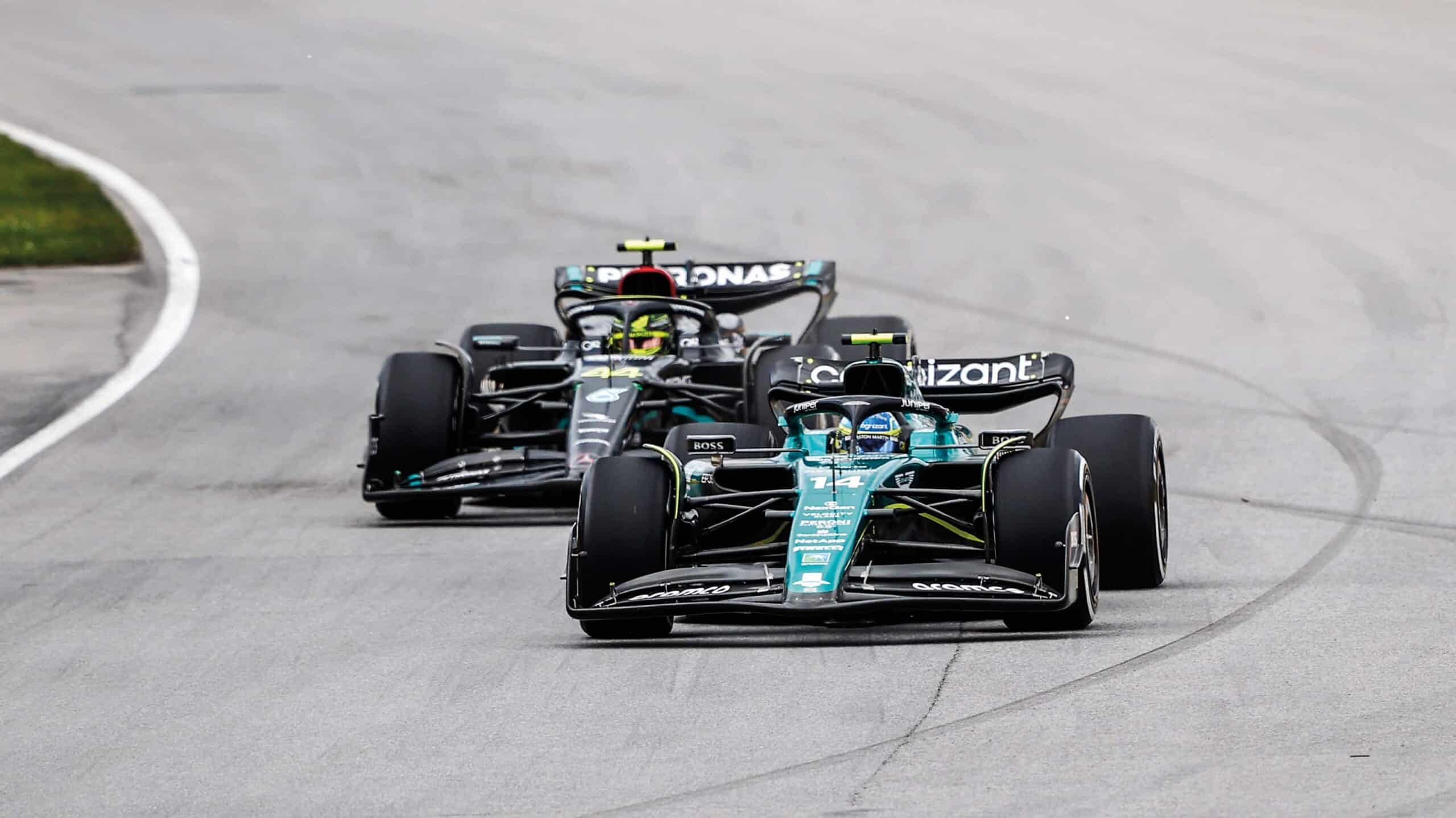 Fernando Alonso vs Hamilton on track in 2023