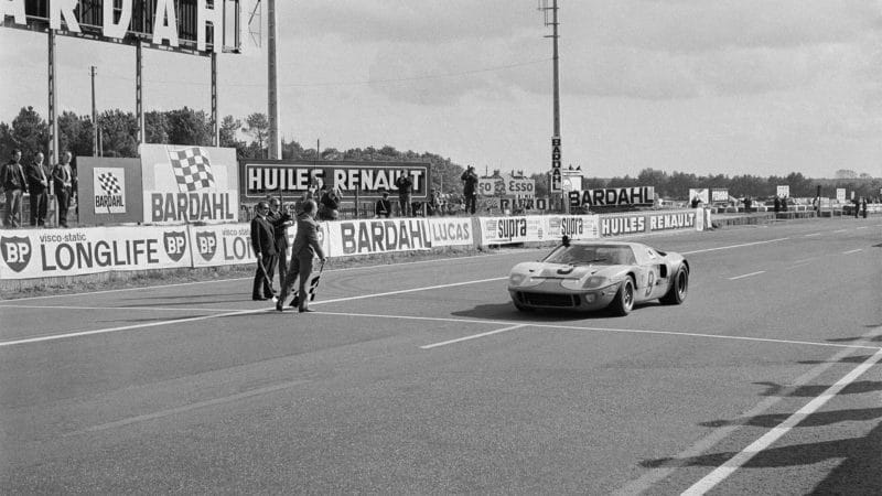 Ford GT 40 Le Mans
