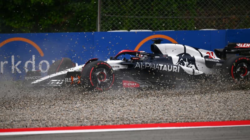 Nyck de Vries goes off on the gravel in qualifying for 2023 Spanish Grand Prix